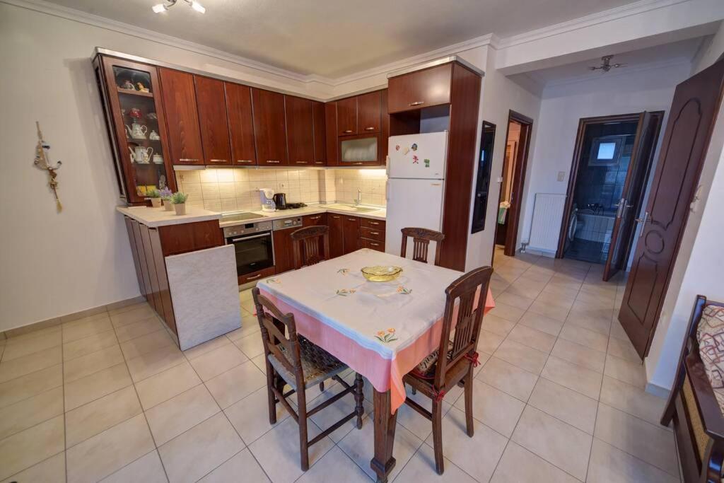 Zoe'S Apartments Nea Iraklitsa 외부 사진